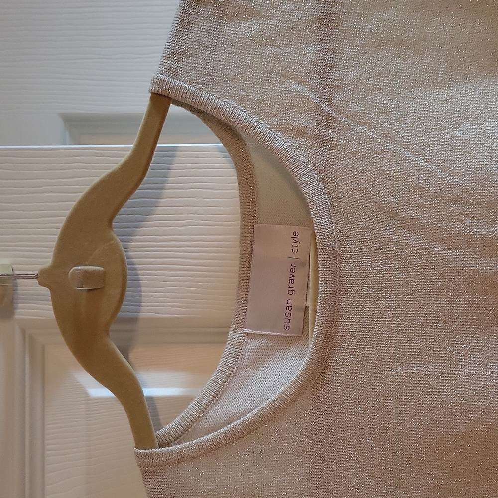 Susan Graver Shell - Picture 2 of 4